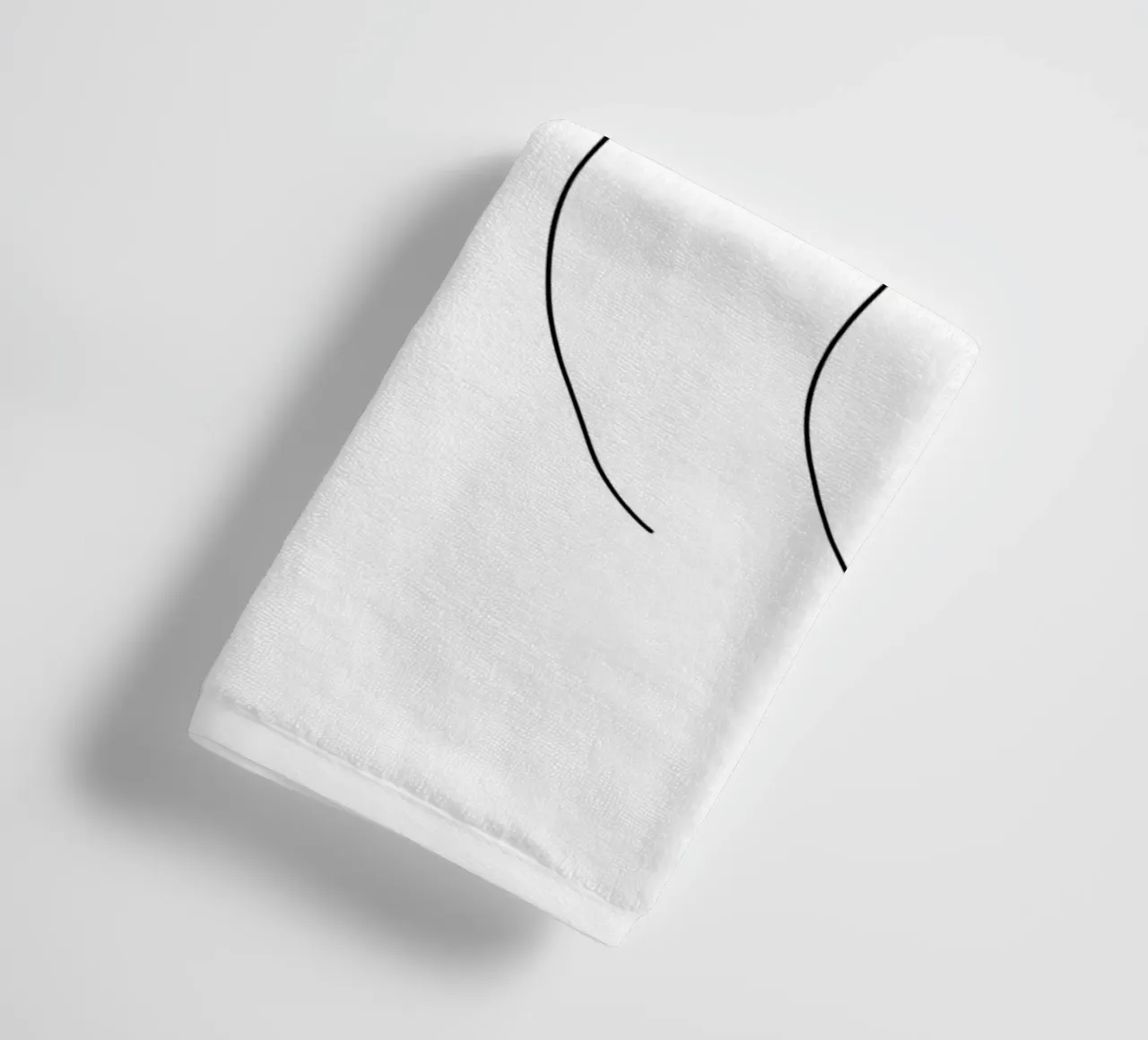 Amour - Dessin au trait minimaliste serviette de bain de Viv Line Art