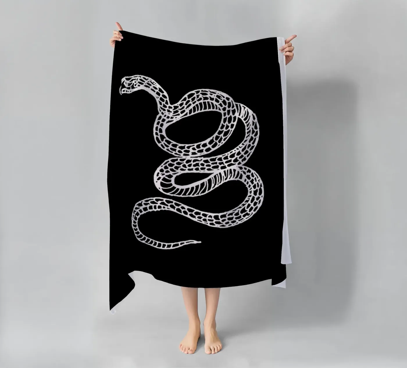 Snake Black telo mare da Daniela Roessler