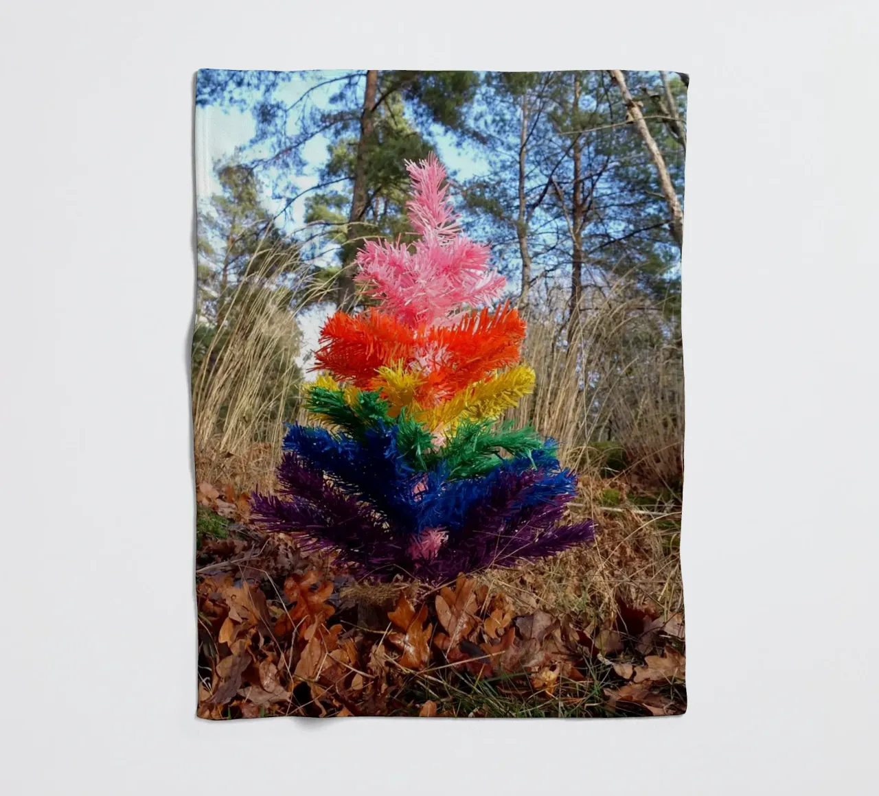 Albero di Raimbow coperta in pile da Massimo Frascogna