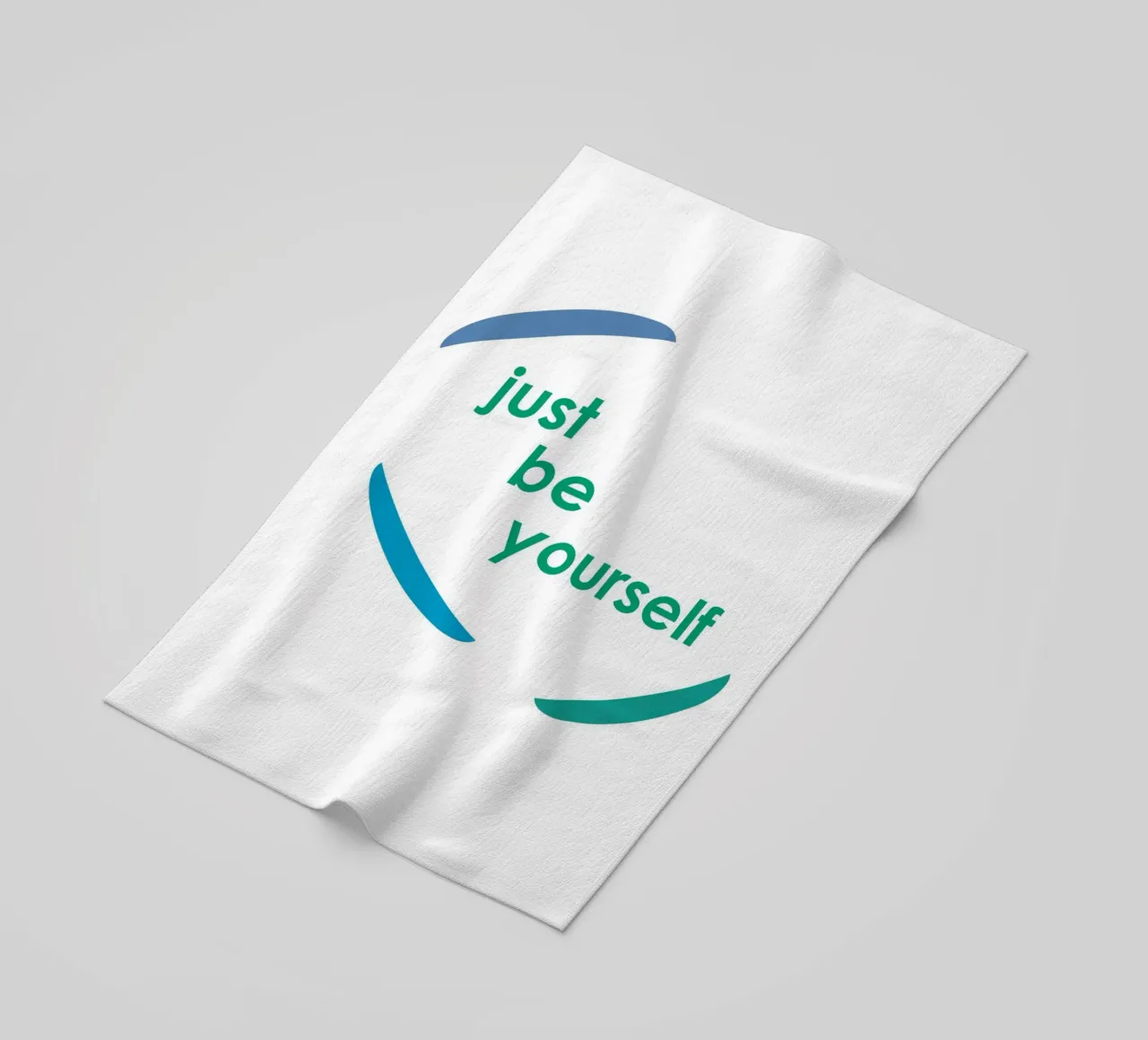 Forme geometriche con la scritta sii te stesso telo mare da Something for you