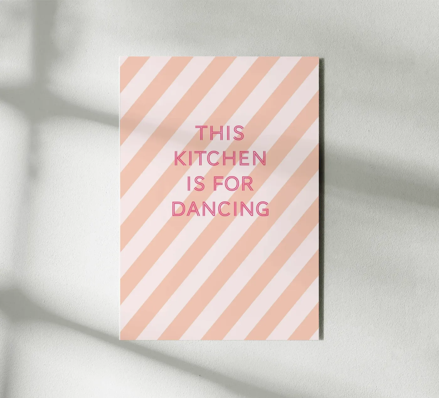 „This Kitchen is for Dancing“ pannello forex da Poster Print Studio