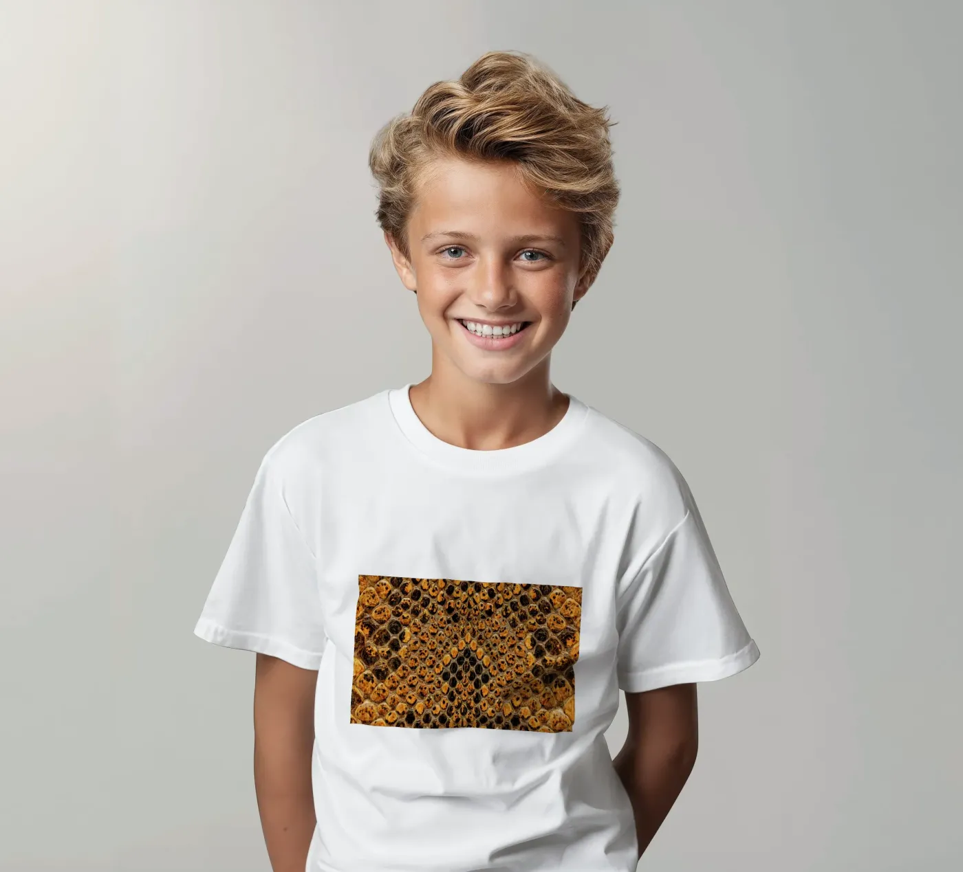 Snake Pattern t-shirt bambini da Curious Collections by Marielle Leenders