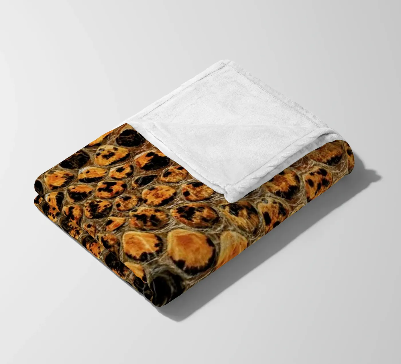 Snake Pattern coperta in pile da Curious Collections by Marielle Leenders