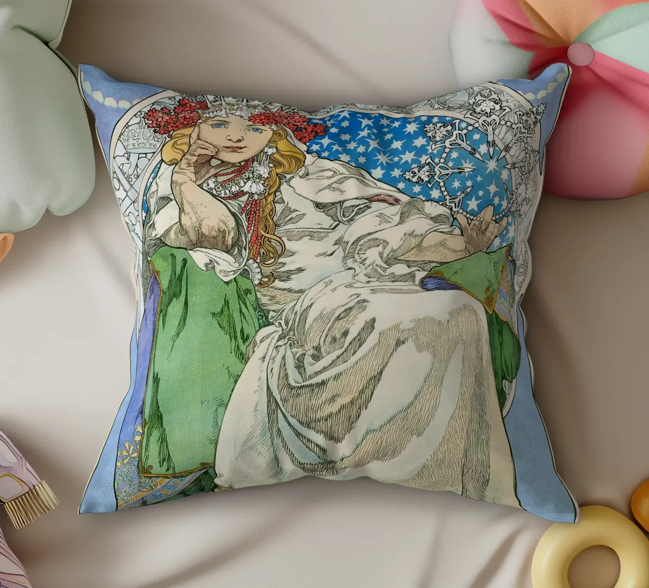 Alphonse Mucha - Principessa Giacinto cuscino da Timeless Artworks