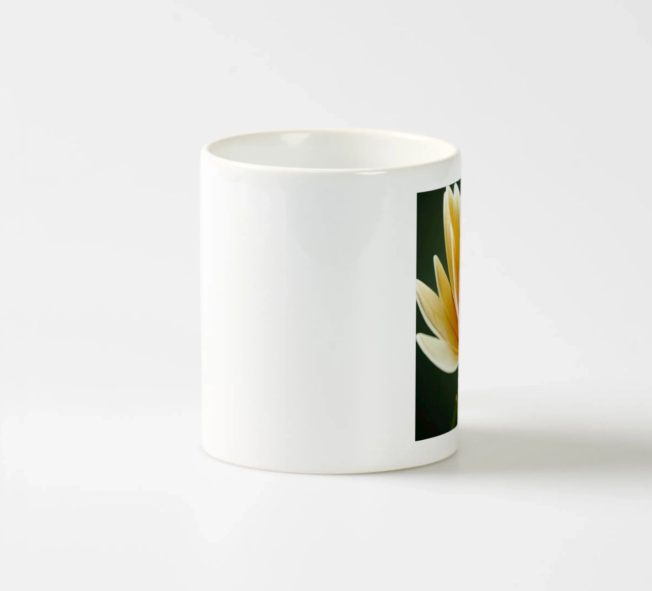 Fiore Macro Ashok tazza in ceramica da Bold Blooms
