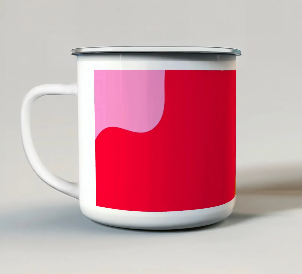 Forme di color blocking rosa, rosso, arancione tazza in smalto da Wackapacka