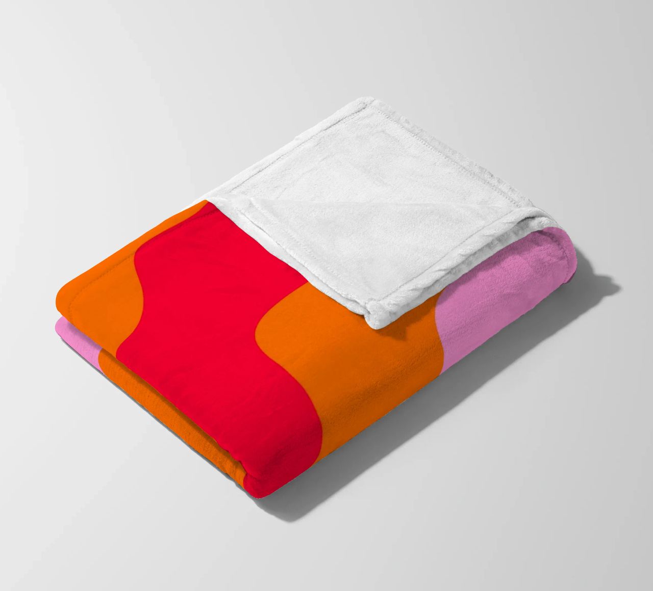 Forme ondulate in color blocking rosa, rosso, arancione coperta in pile da Wackapacka