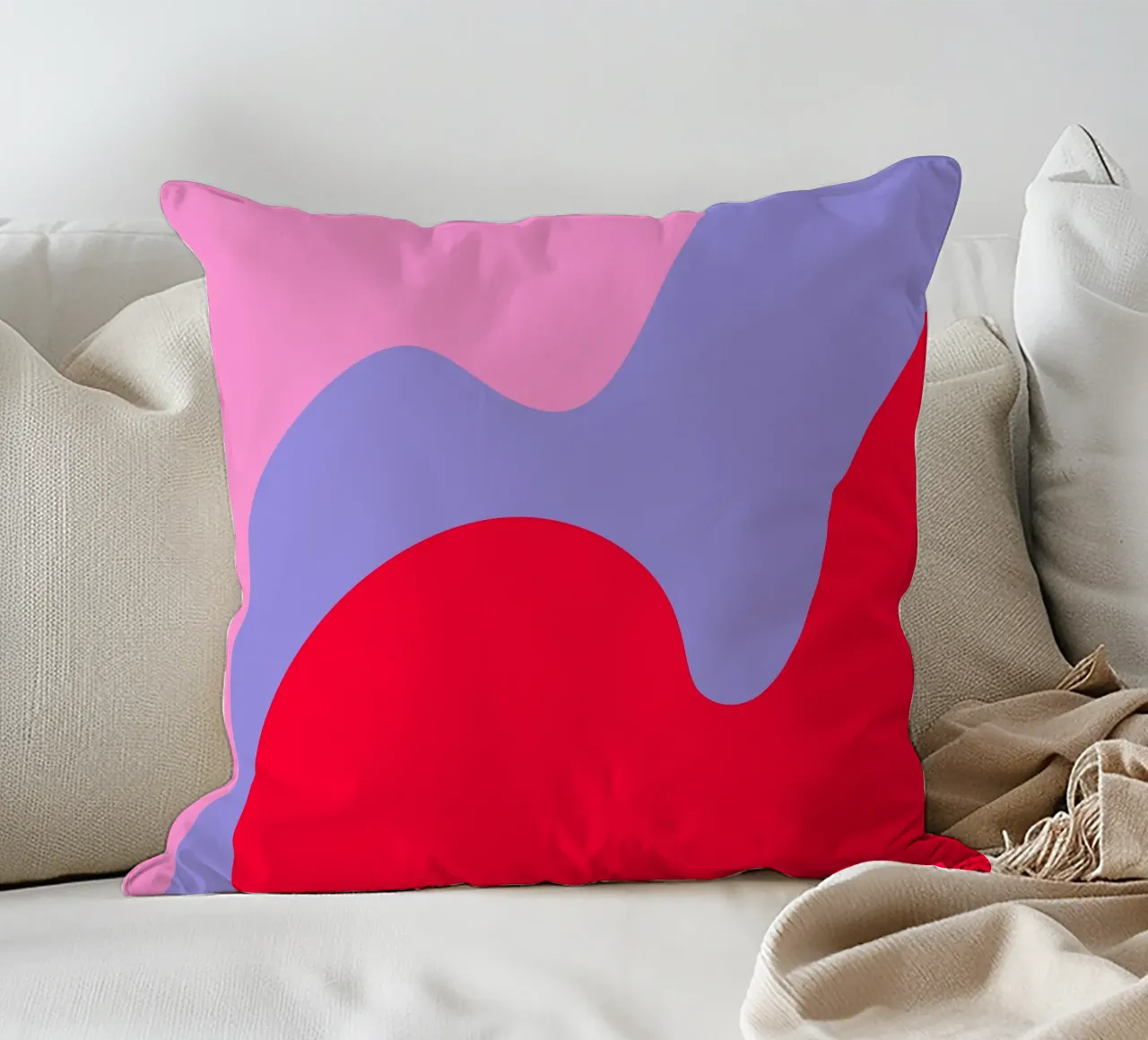 Forme di color blocking rosa, rosso, viola cuscino da Wackapacka