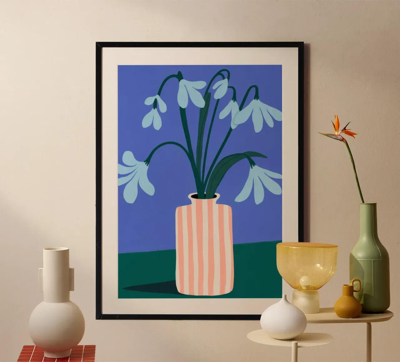 Vaso di fiori blu poster con telaio in alluminio da Emery Kate