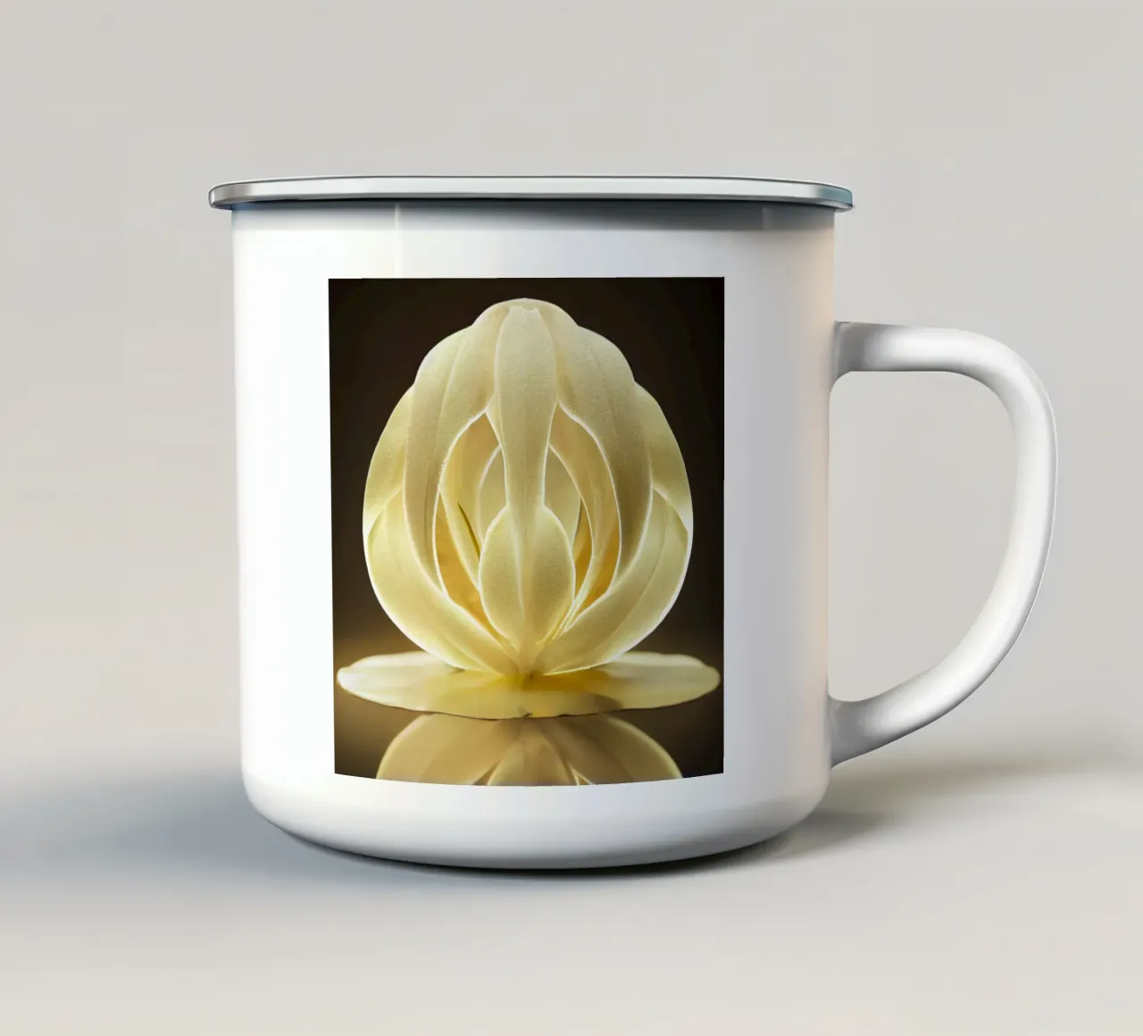 Macro fleur de mauve mug en émail de Bold Blooms