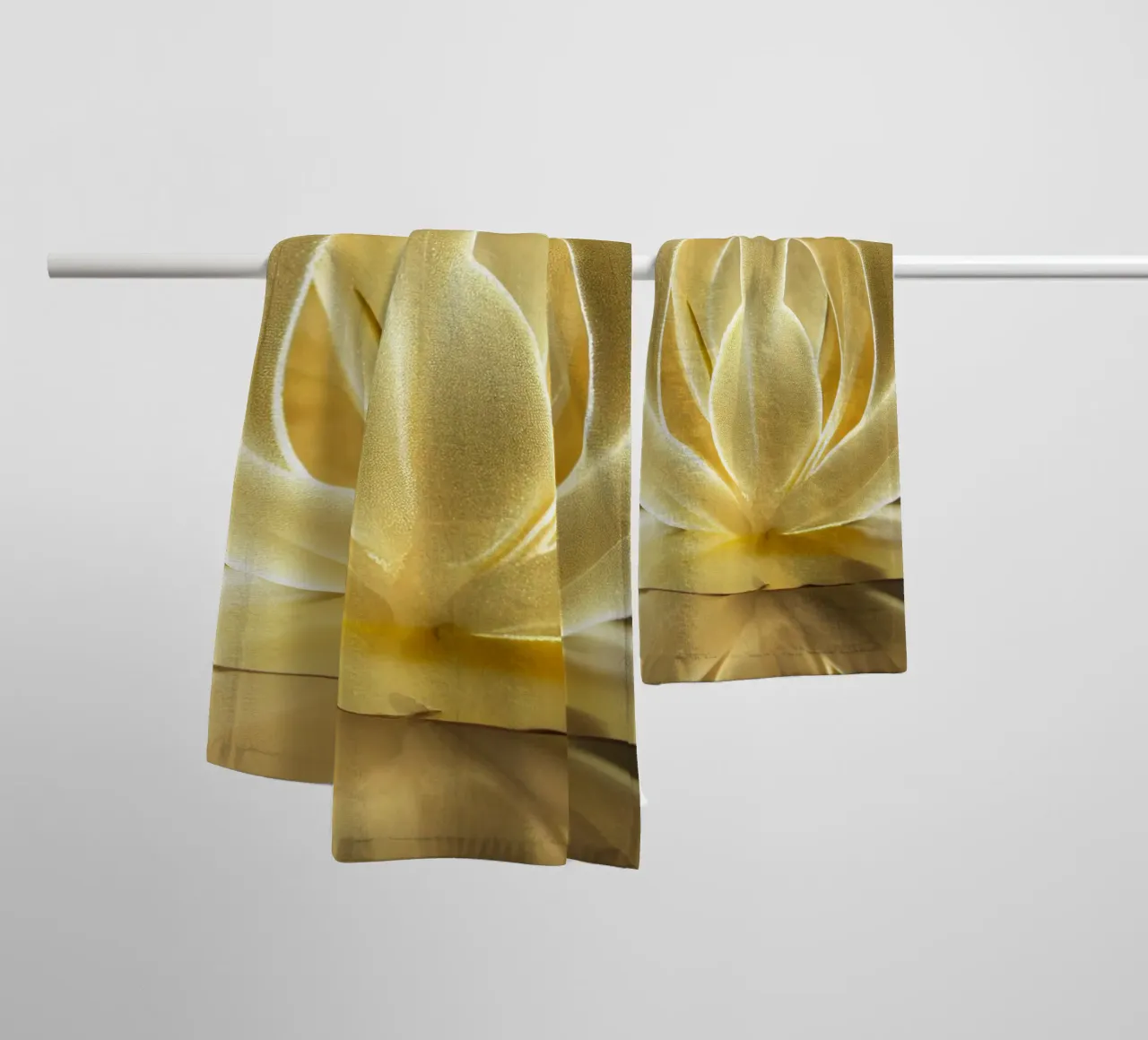 Flor de malva Macro Burr toalla de baño de Bold Blooms