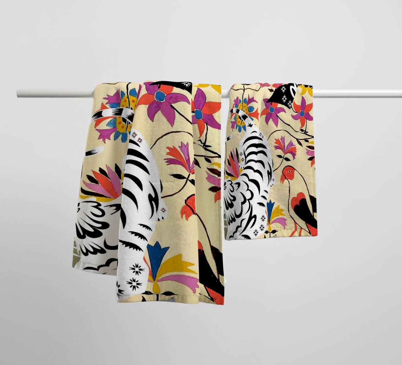 Yin Yang, Tiger Wildlife Forest Jungle Botanical Nature serviette de bain de 83oranges