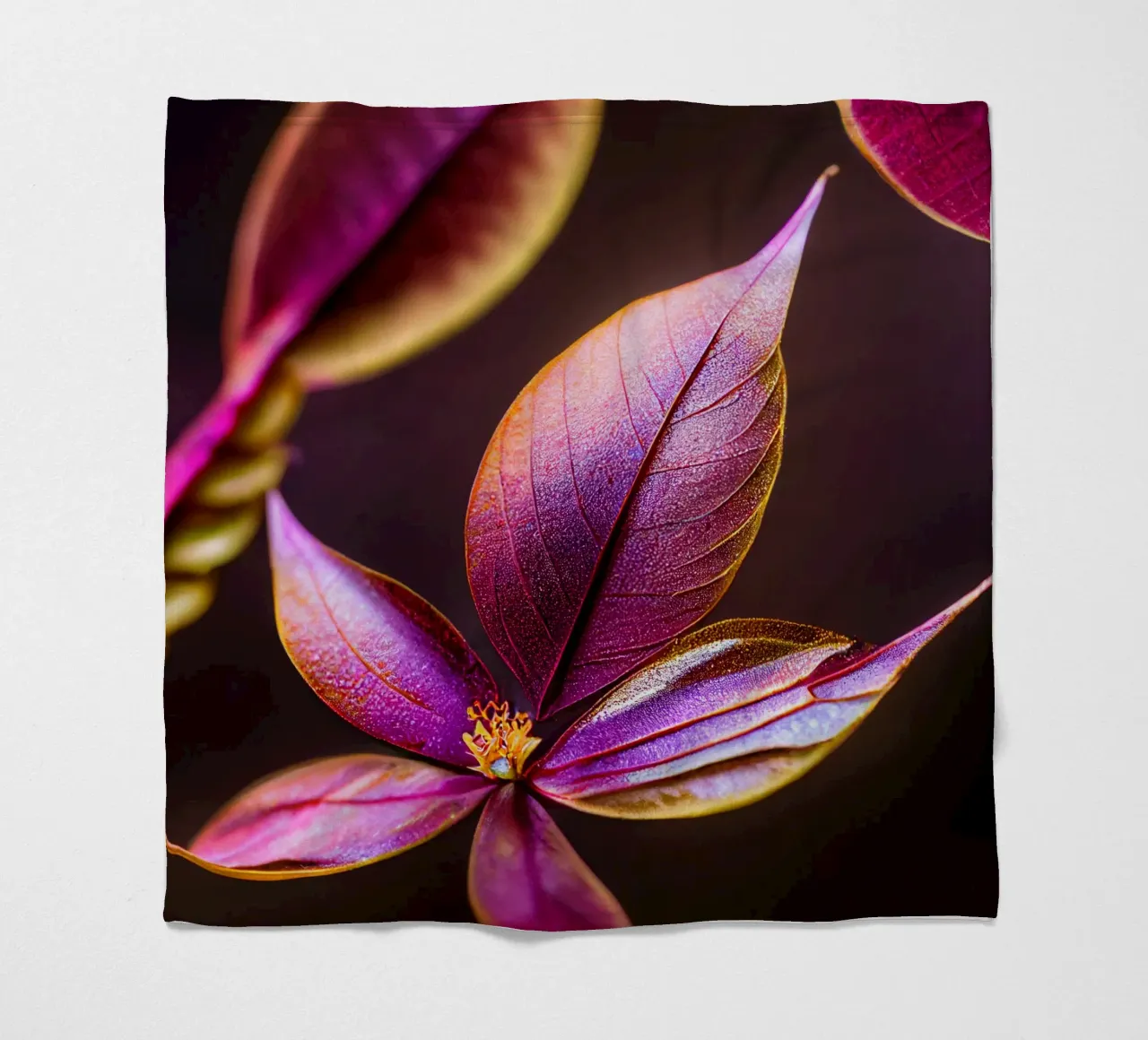 Macro Fiore di mirto comune coperta in pile da Bold Blooms