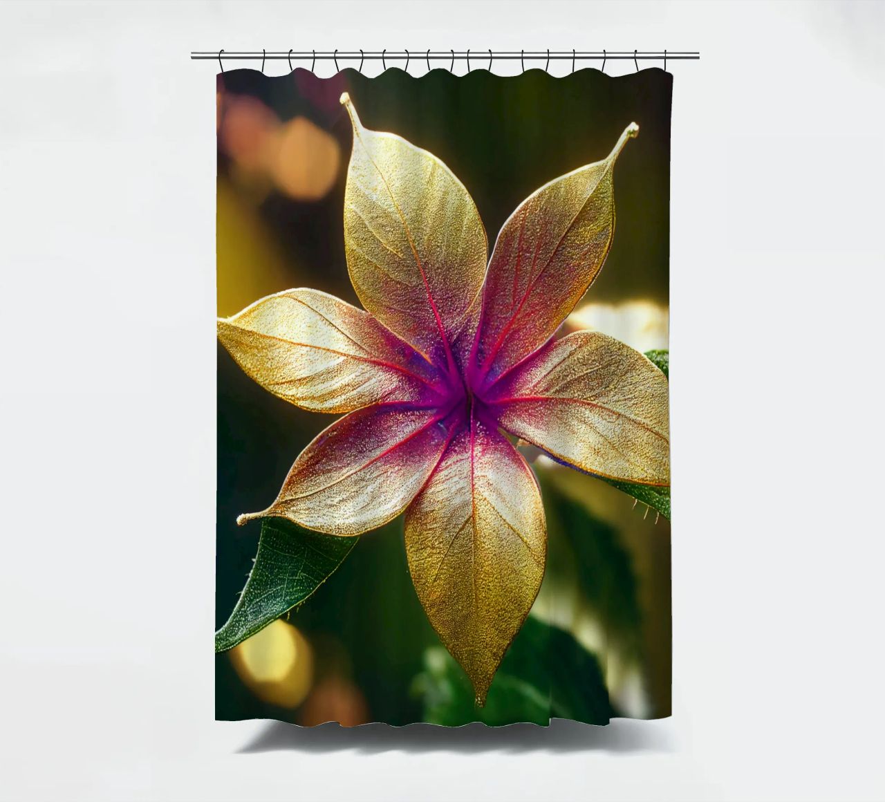 Macro Fiore di lantana comune tenda da doccia da Bold Blooms