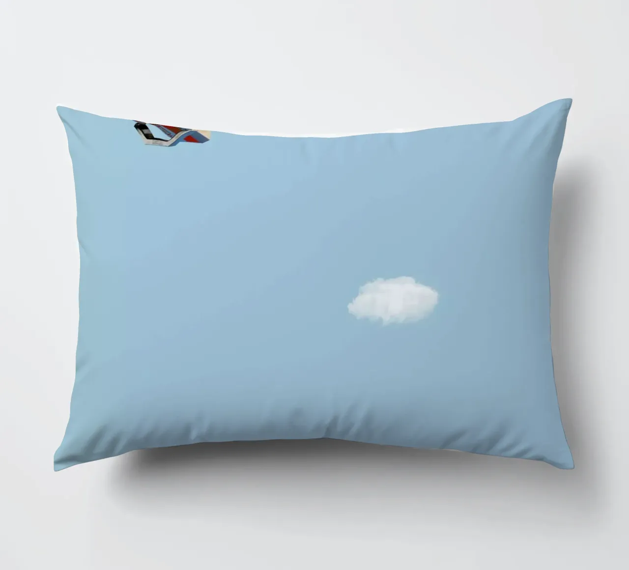 Spotted decorative cushion by Rafael Burato