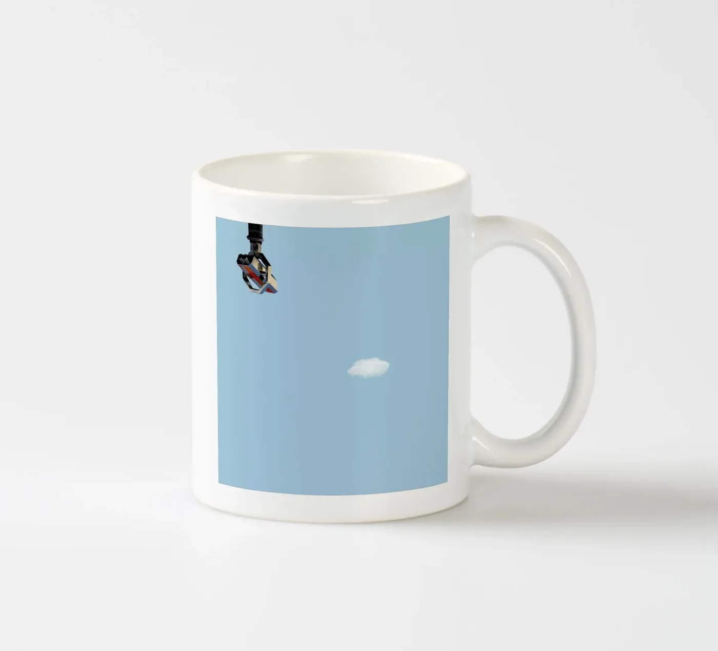 Spotted ceramic mug by Rafael Burato
