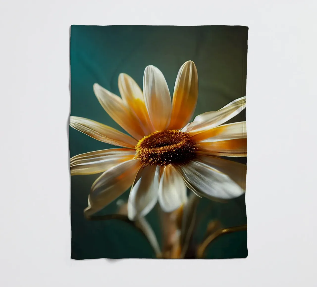 Macro margherita coperta in pile da Bold Blooms
