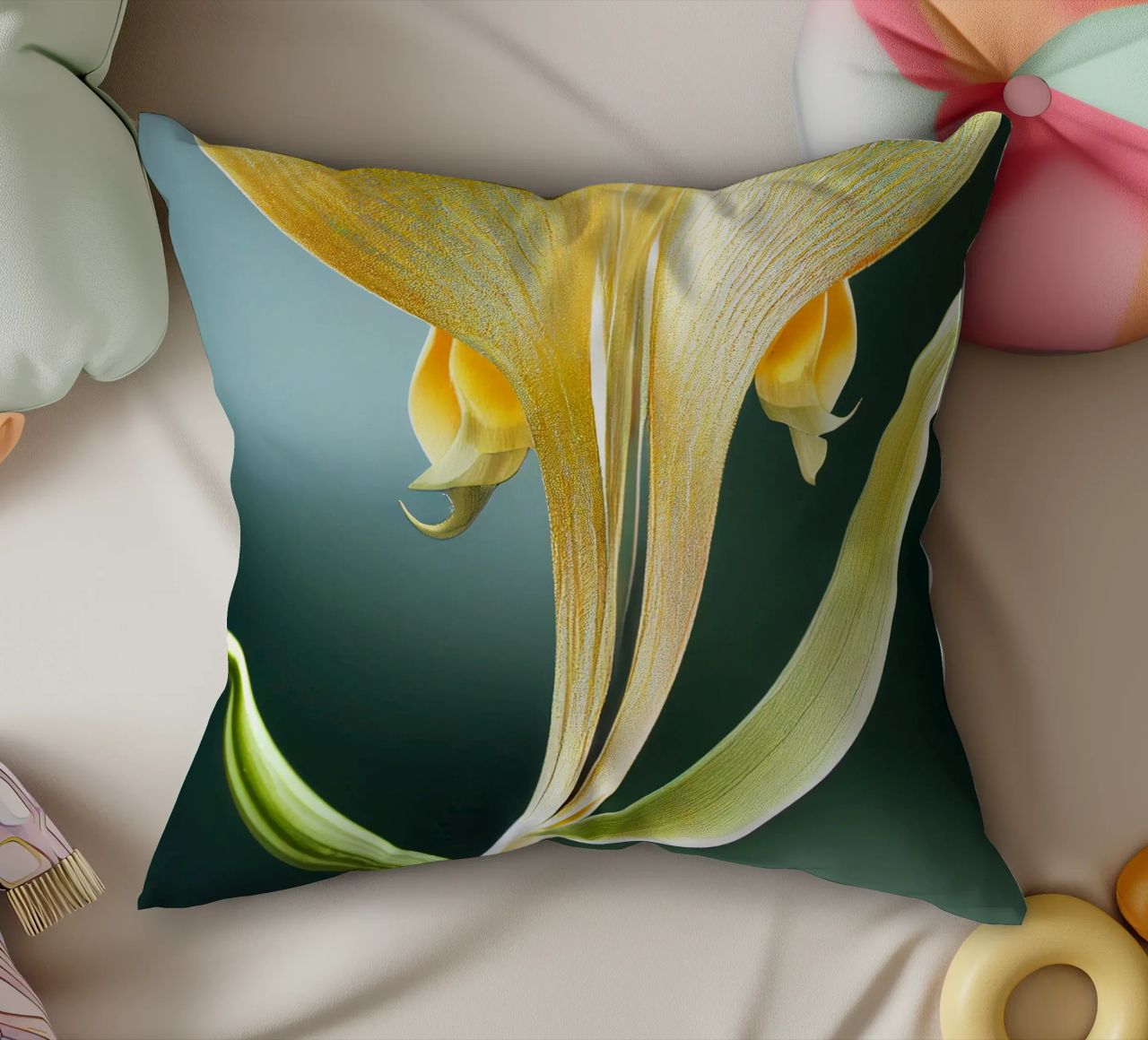 Macro fiore di orchidea coda di volpe cuscino da Bold Blooms
