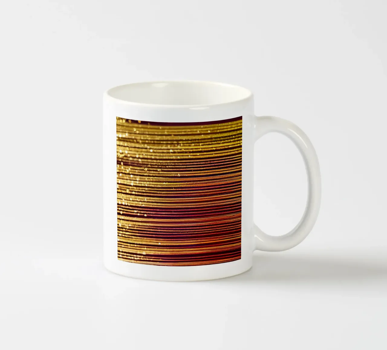 Macro Hiptage Fiore tazza in ceramica da Bold Blooms