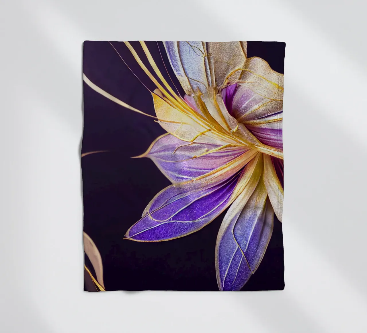 Macro Fiore indaco coperta in pile da Bold Blooms
