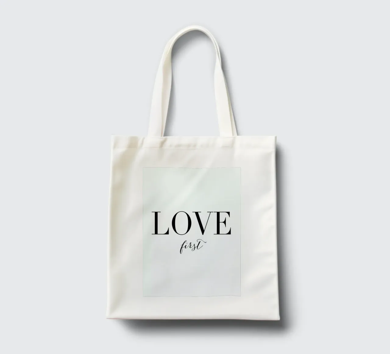 Love First Jutebeutel von Amy & Kurt