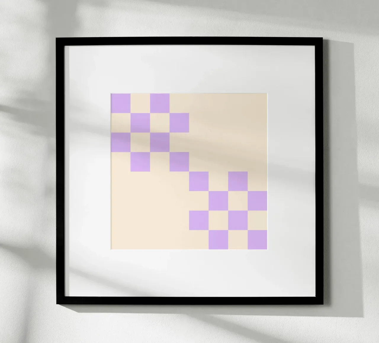 Strisce a griglia crema e viola poster con telaio in legno da Wackapacka