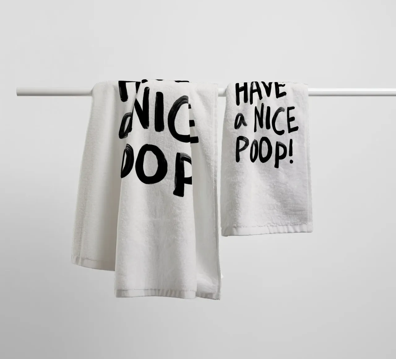 Have a Nice Poop Funny Typography Design asciugamano da bagno da THE MOTIVATED TYPE