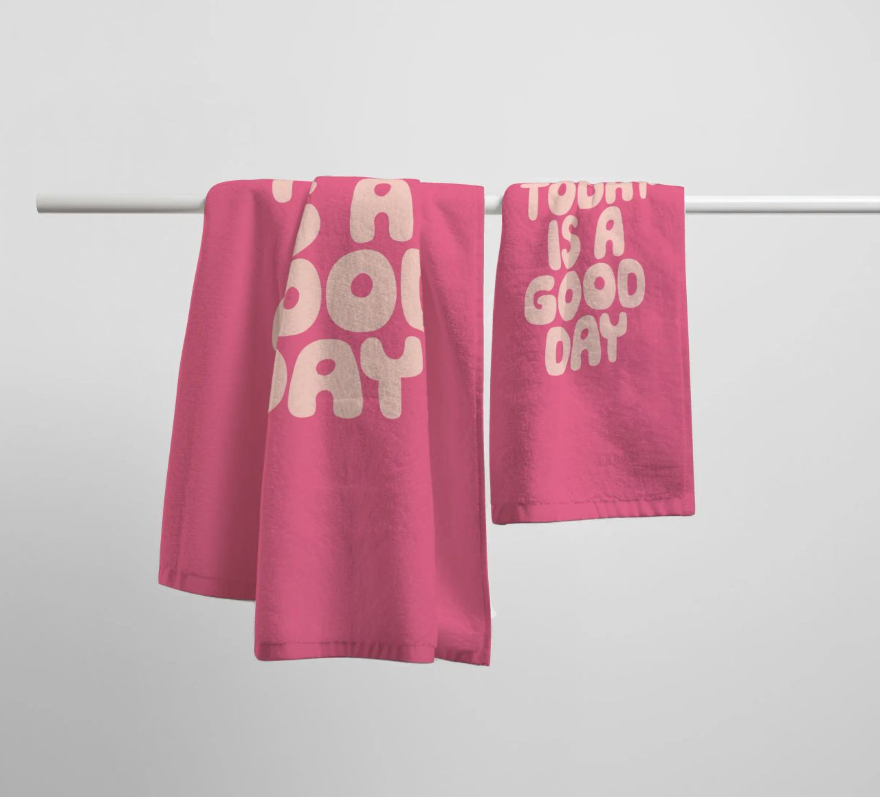 Heute ist ein guter Tag Optimistische Typografie Design Handtuch von THE MOTIVATED TYPE