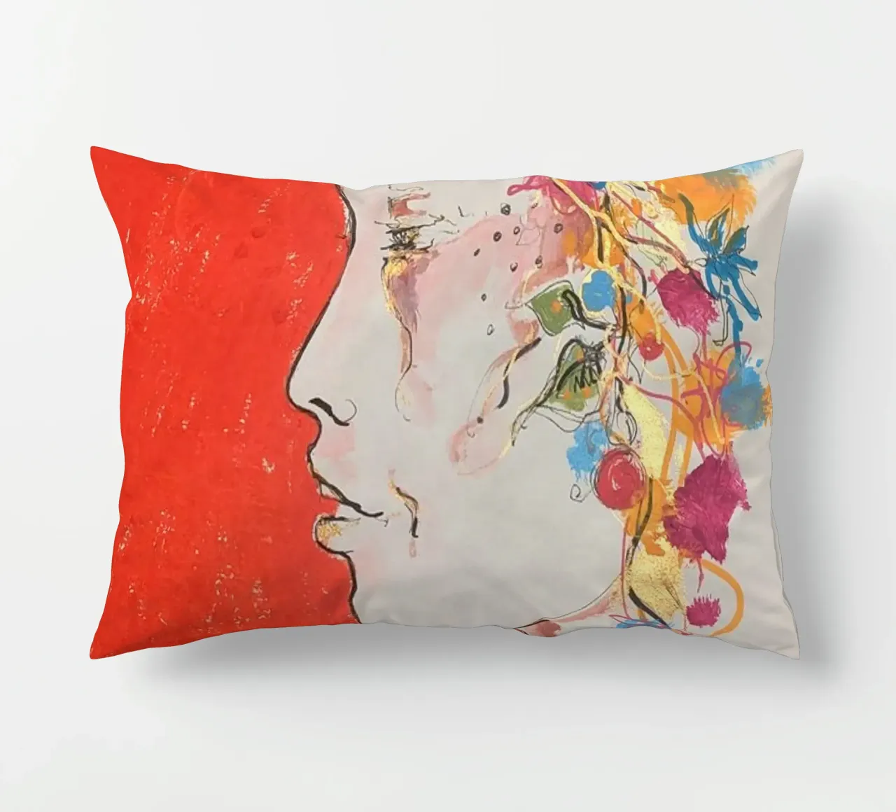 Femme sur fond rouge cuscino da Bénédicte Berthod