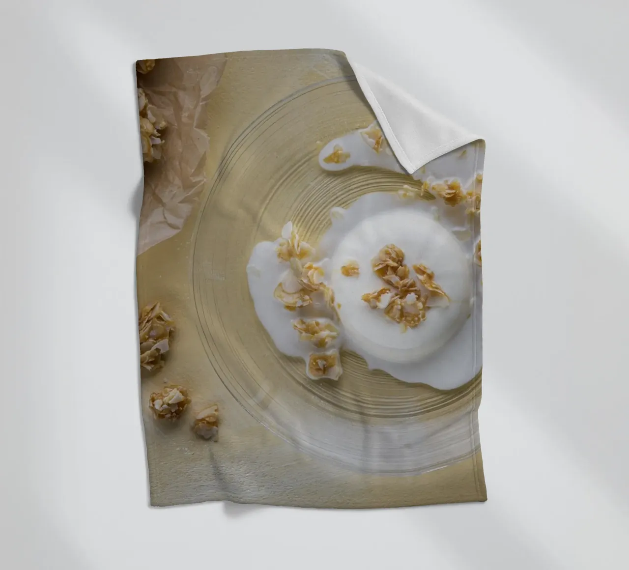 Panna Cotta fleece blanket by Barbara Buderath Fotodesign