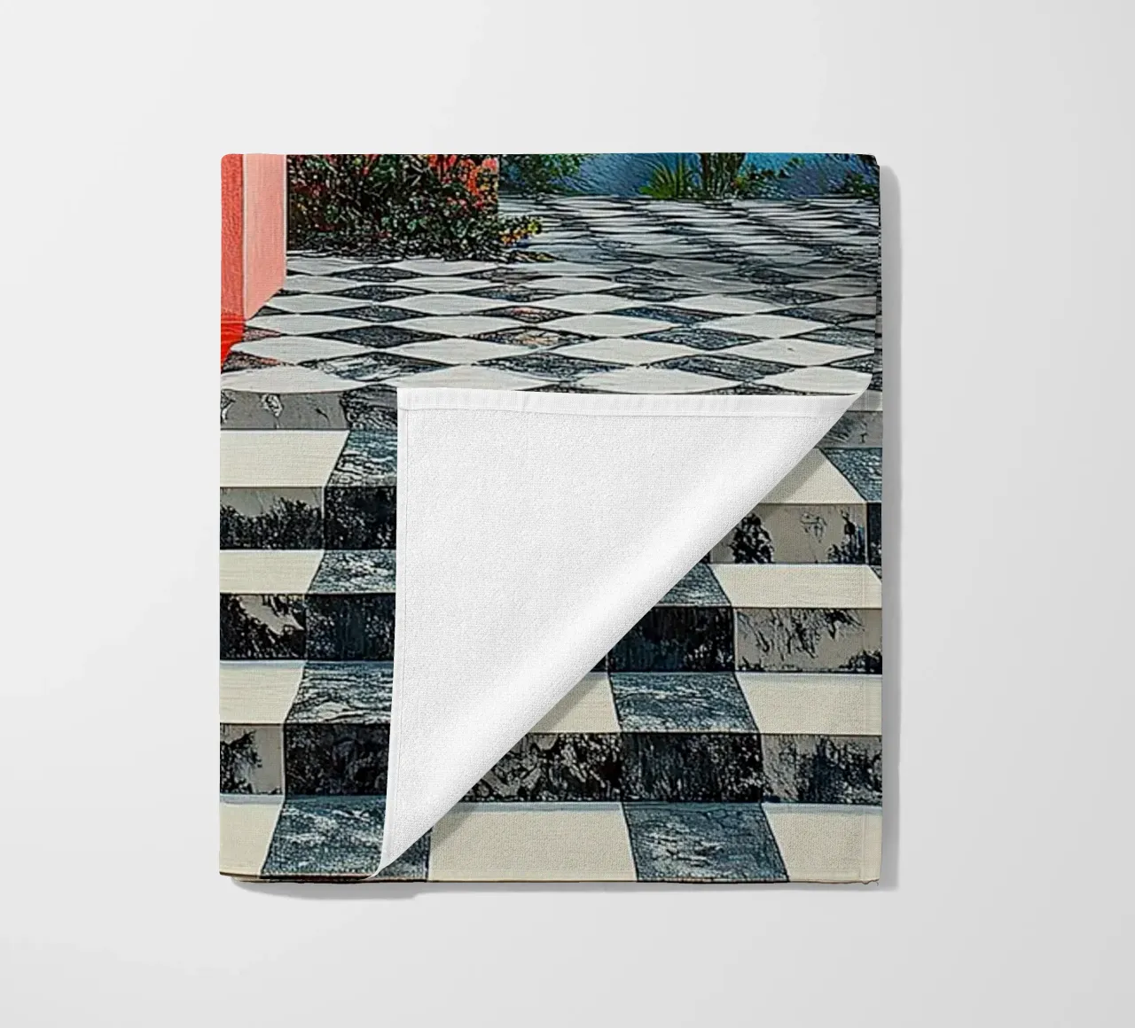 Surrealisme Architectuur Ontwerp Meetkunde strandhanddoek van Nikis Art Studio