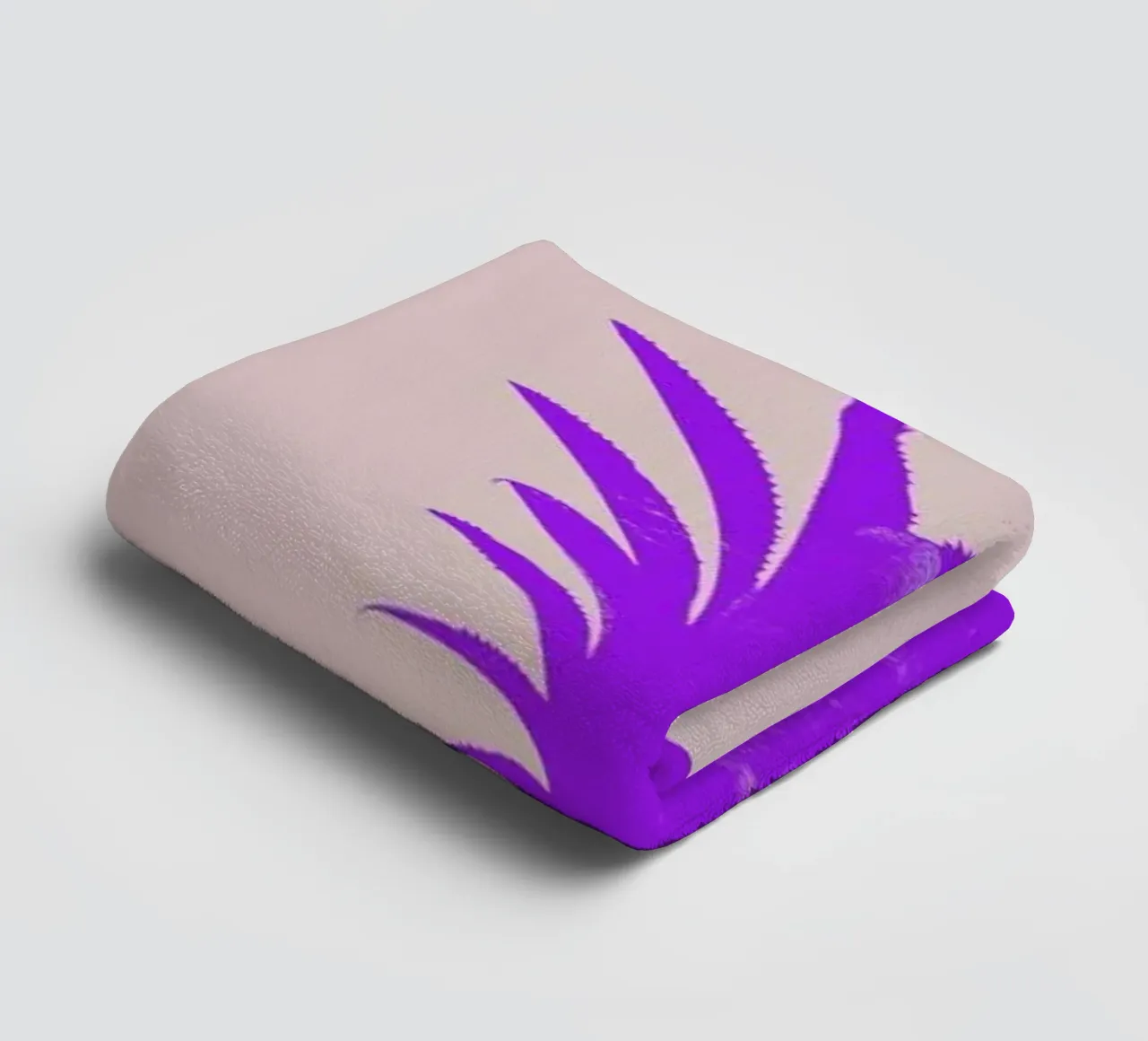 Pineapple Heaven towel by STUDIO LEEMO