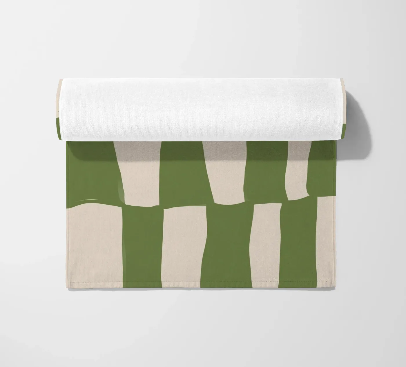 Green Pattern strandhanddoek van treechild