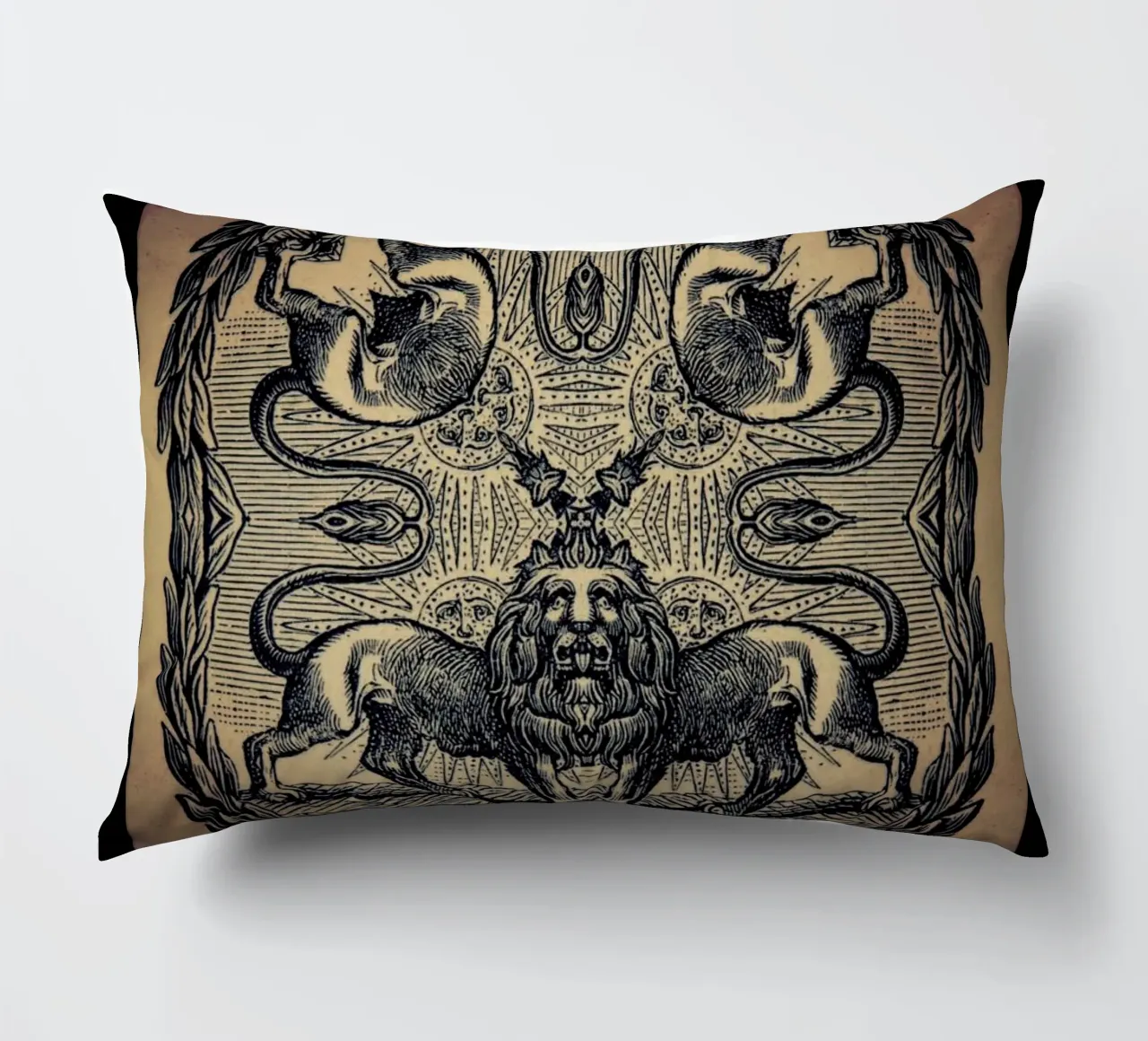 Creeping From Behind cuscino da Ballack Art House