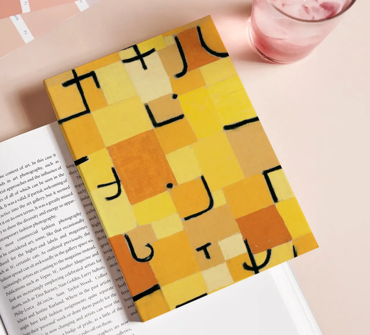 Paul Klee - Signes en jaune carnet de notes de Timeless Artworks