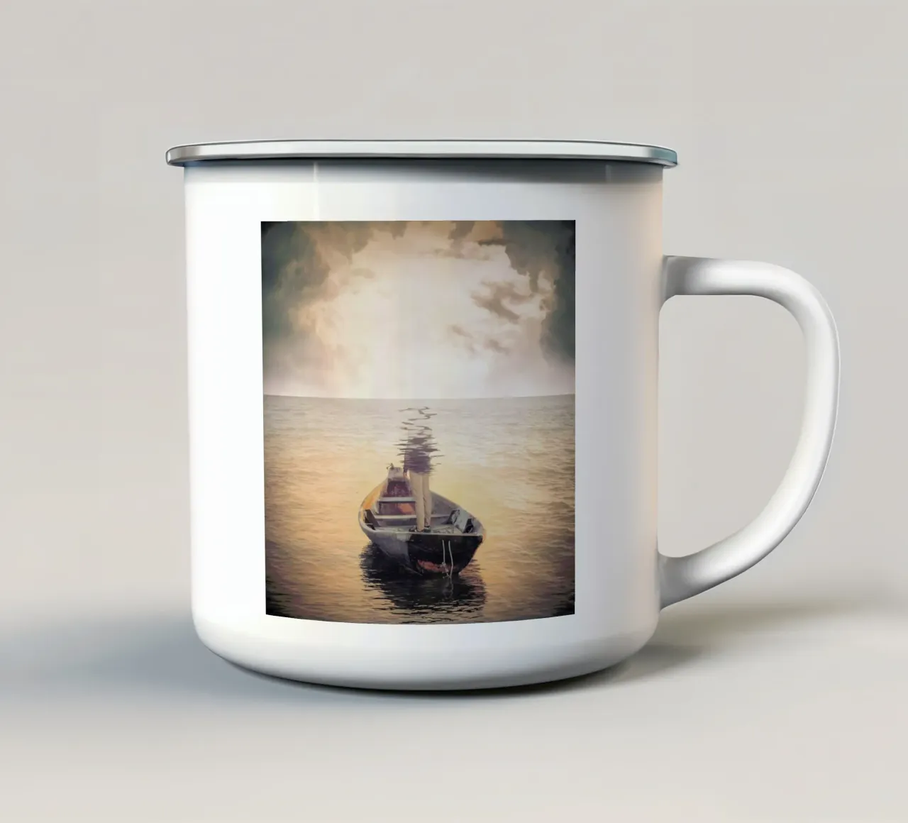 Glas Sea tazza in smalto da Eugene Soloviev