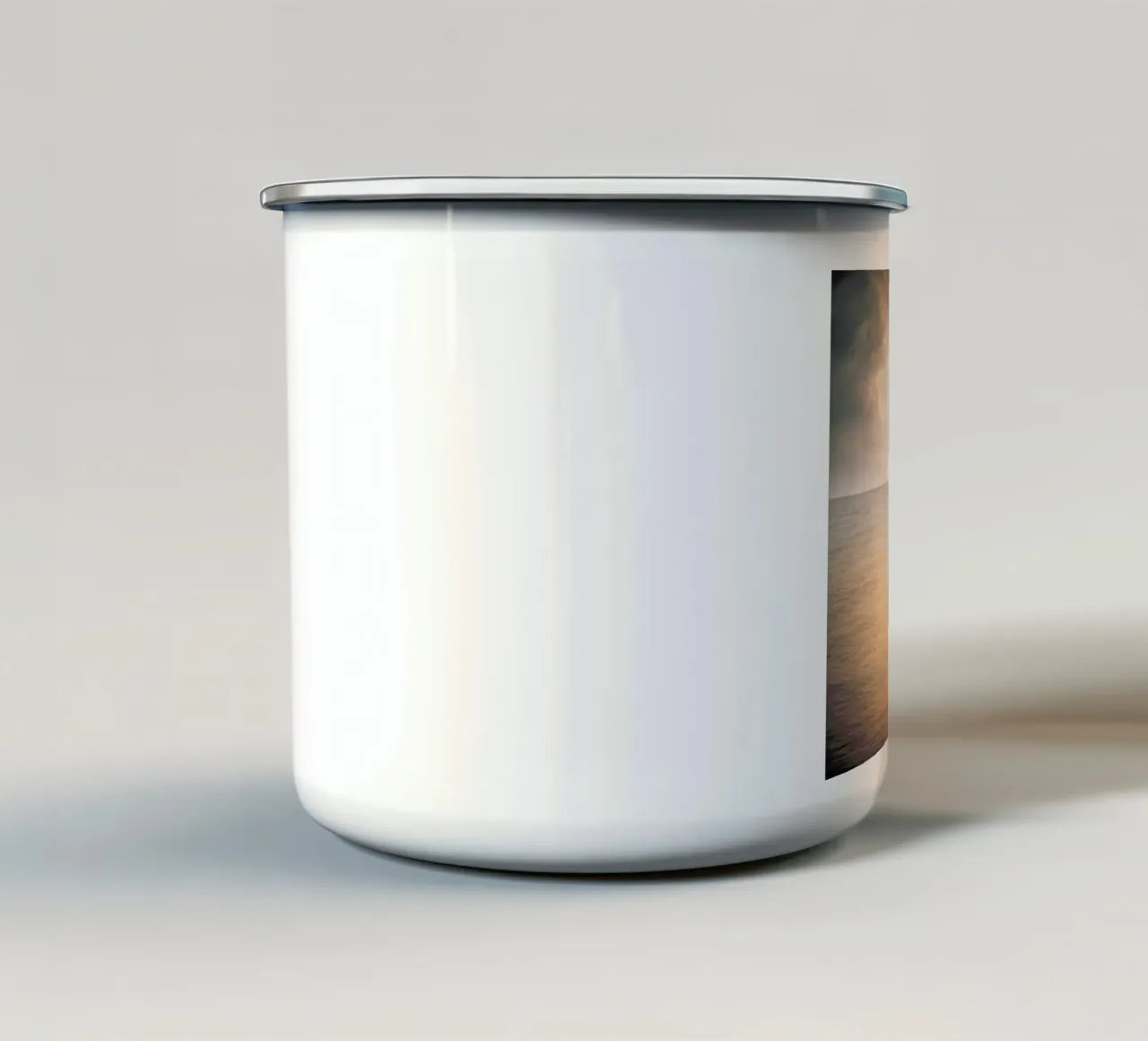Glas Sea tazza in smalto da Eugene Soloviev
