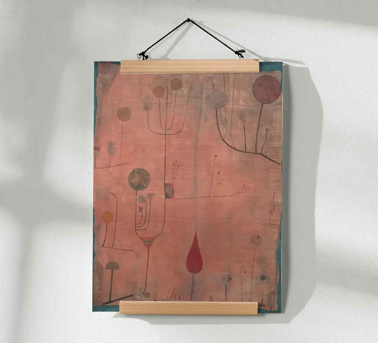 Paul Klee - Frutti su rosso, 1930 poster con telaio in plastica da Timeless Artworks