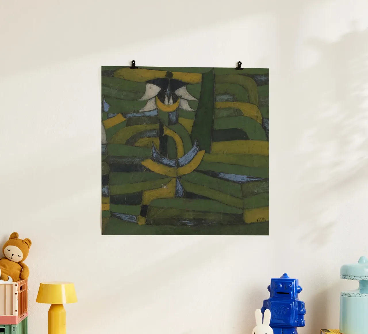 Paul Klee - Fiore bianco in giardino poster con telaio in legno da Timeless Artworks