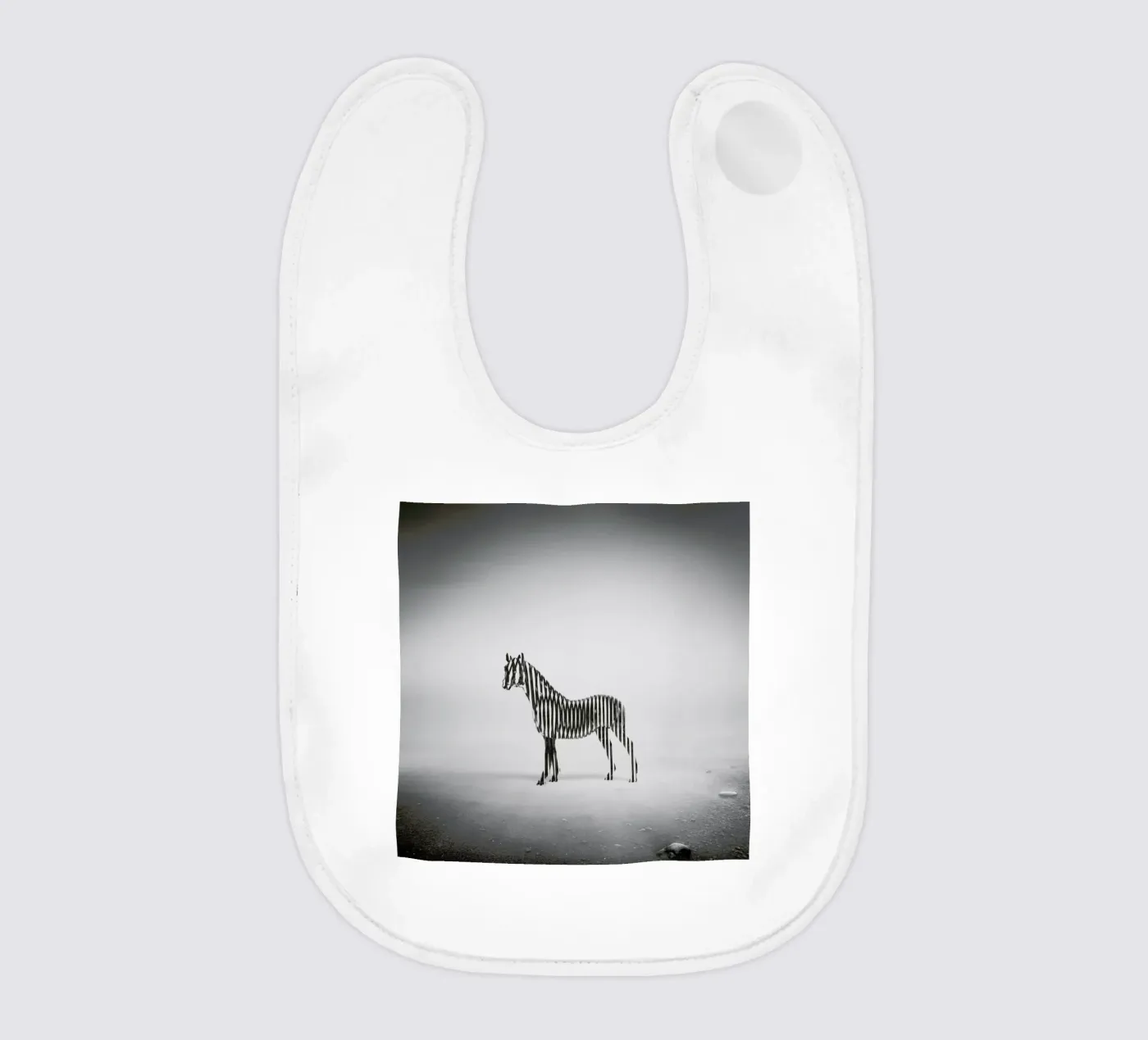Zebra Mist Babylätzchen von Eugene Soloviev