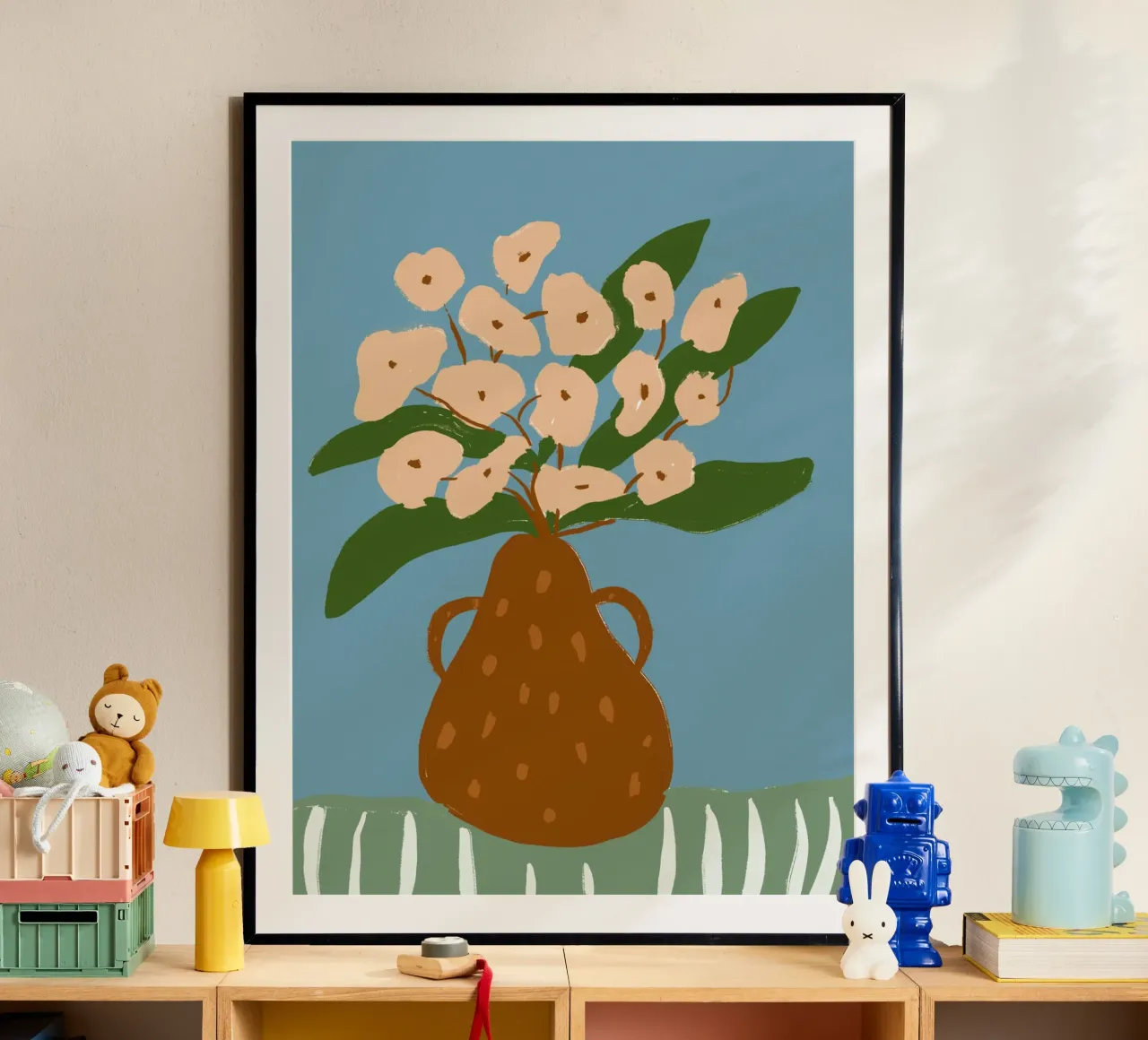 Pear Vase poster con telaio in alluminio da treechild