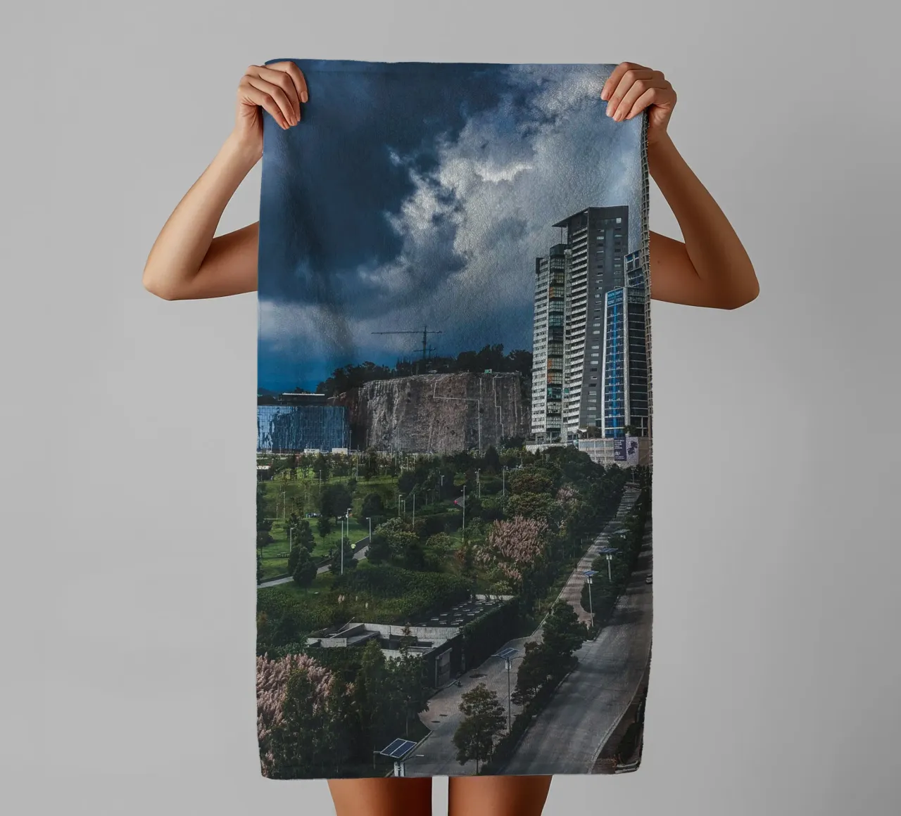 47 City towel by Bttn