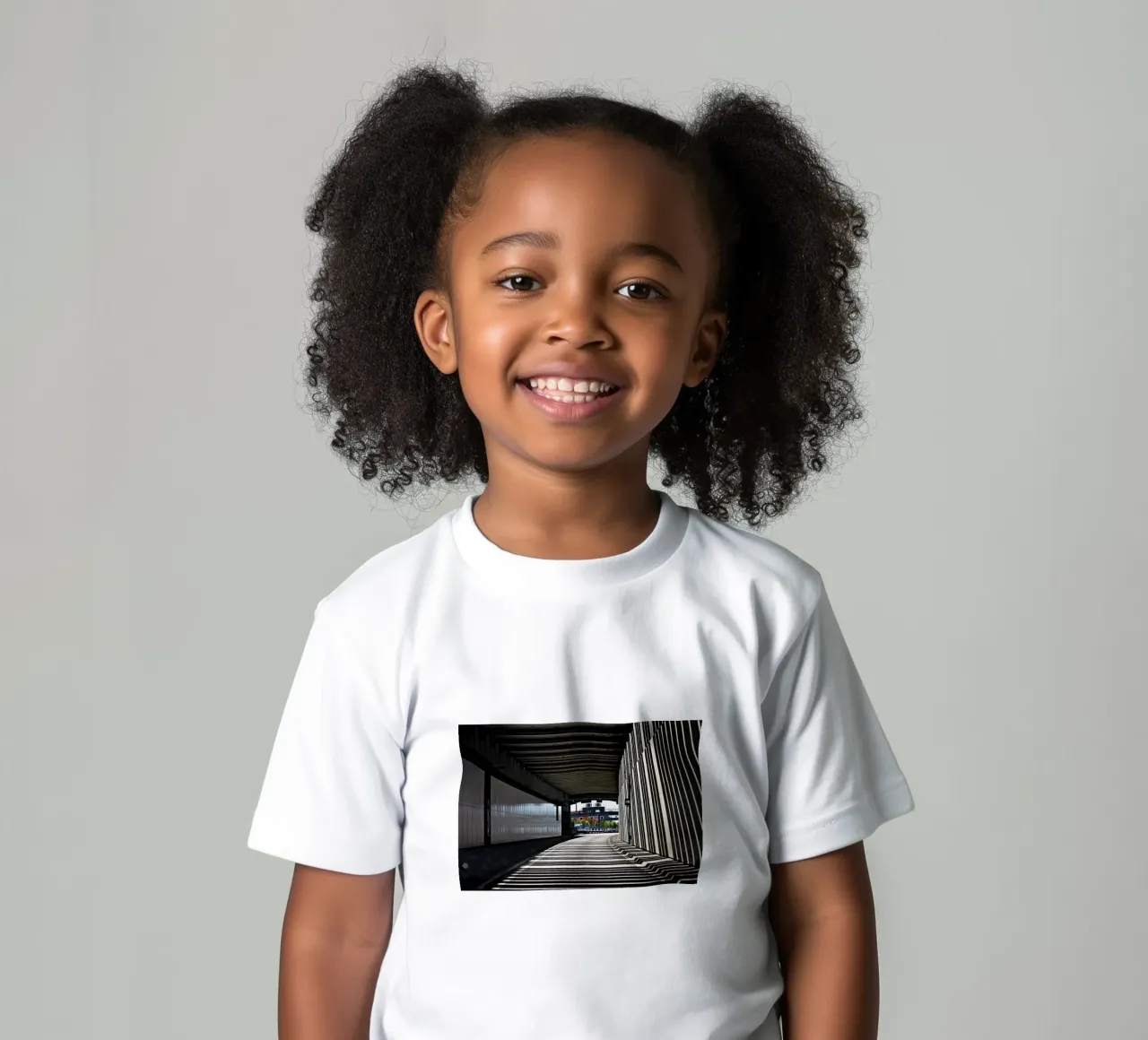60 City kids t-shirt by Bttn