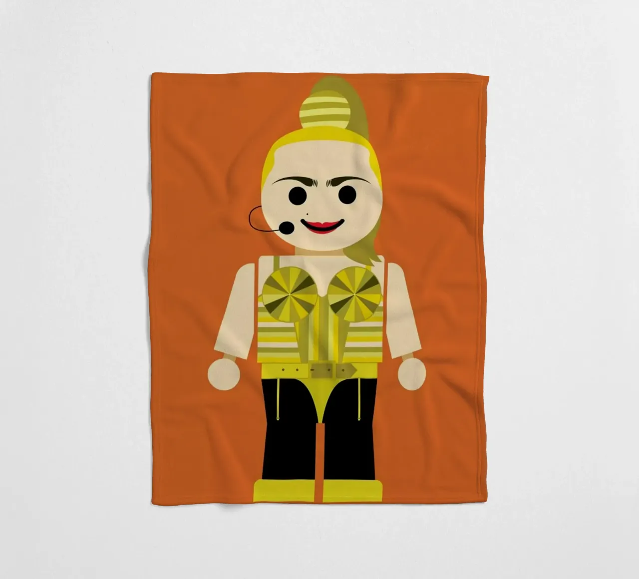 Madonna Toy coperta in pile da Rafa Gomes