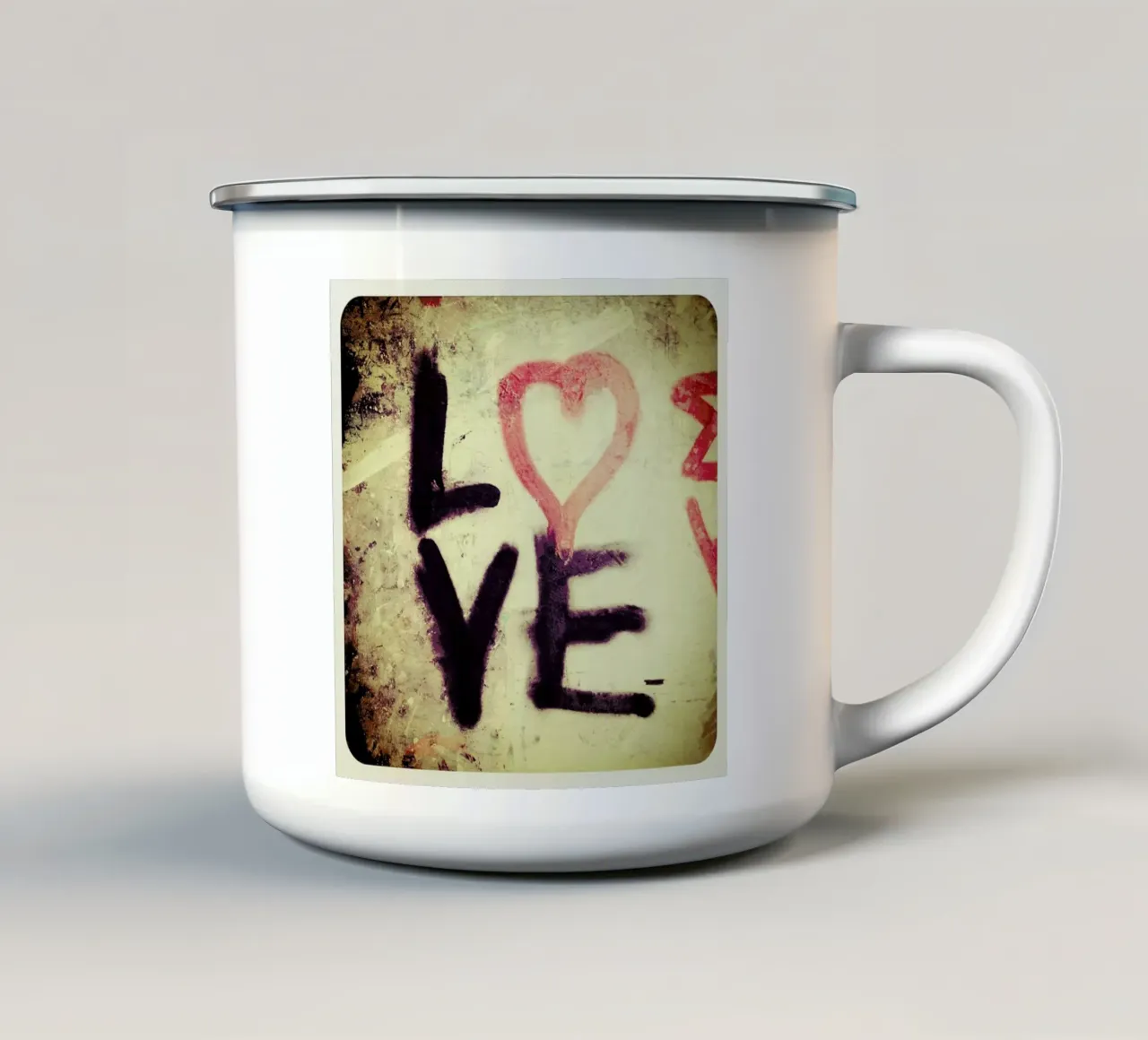 Love original tazza in smalto da Ballack Art House