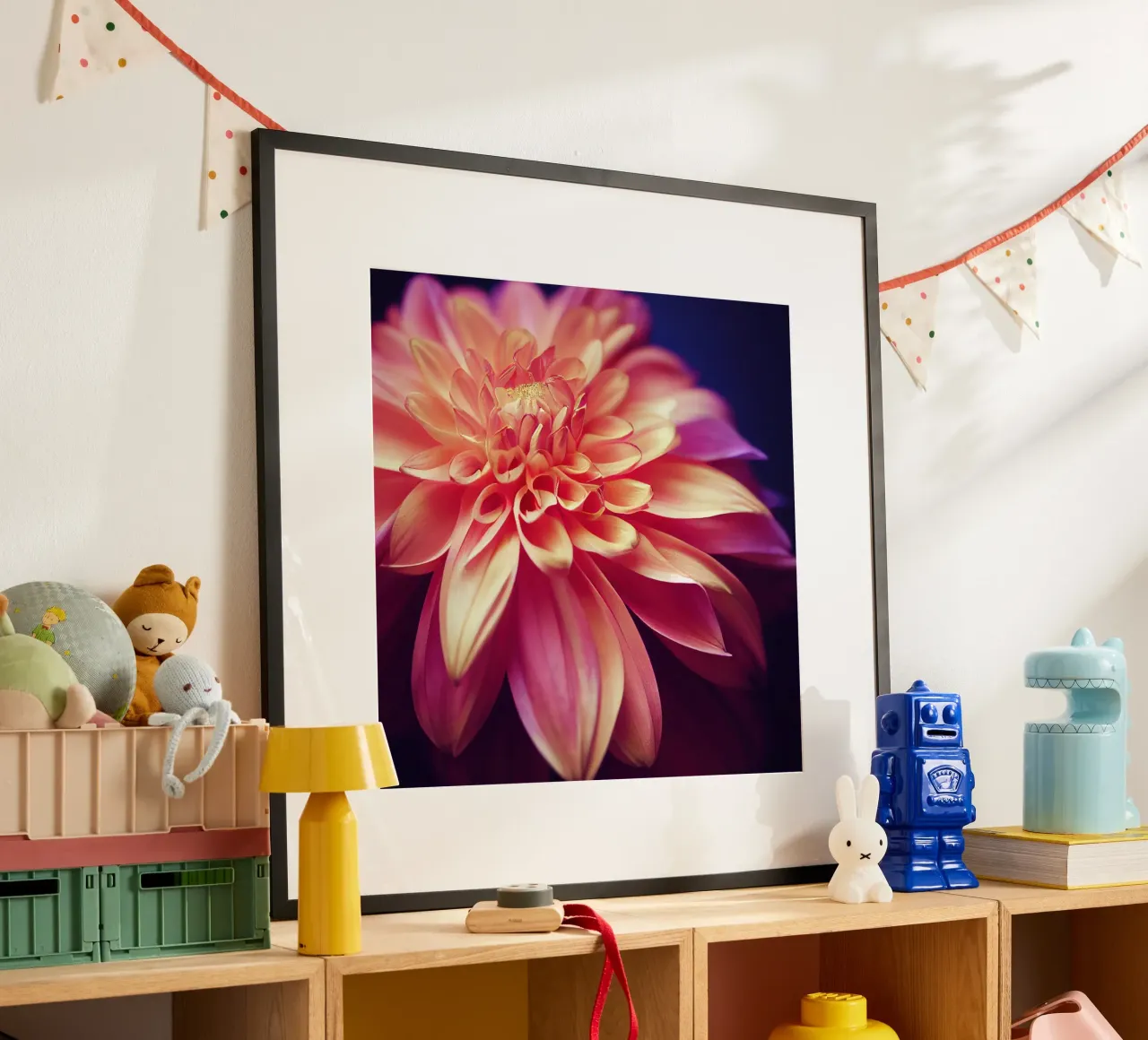 Macro Orange & Pink Dahlia Flower carta hahnemühle da Bold Blooms
