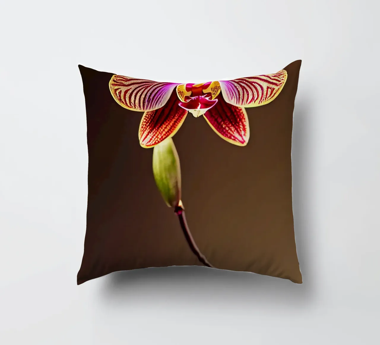 Makro Orchidee Blume Kissen von Bold Blooms