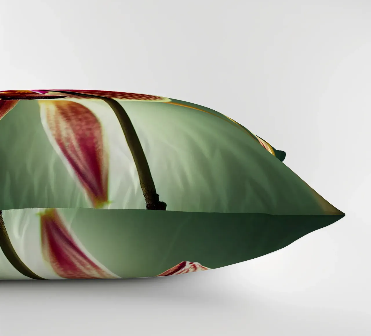 Macro fiore di orchidea cuscino da Bold Blooms