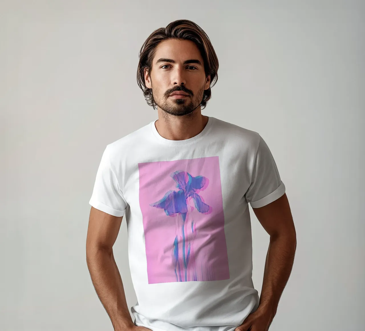 Glitcherd Iris on Pink t-shirt da cafelab