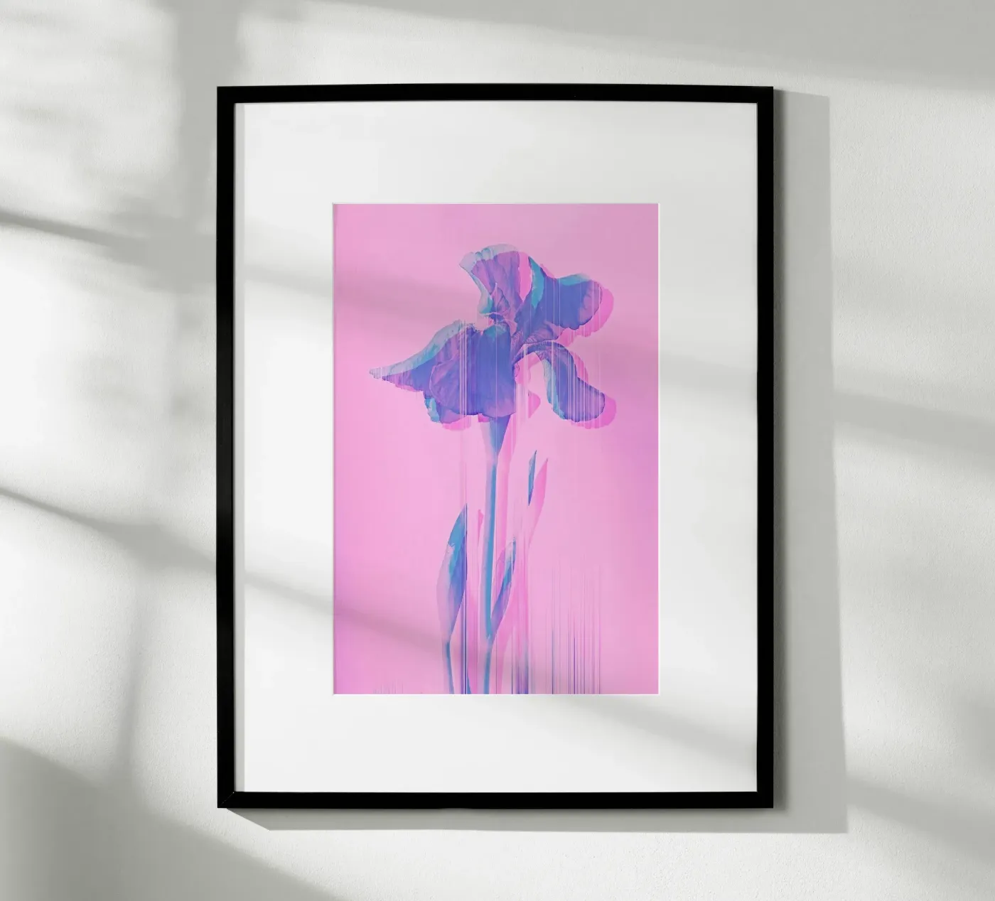 Glitcherd Iris on Pink poster van cafelab